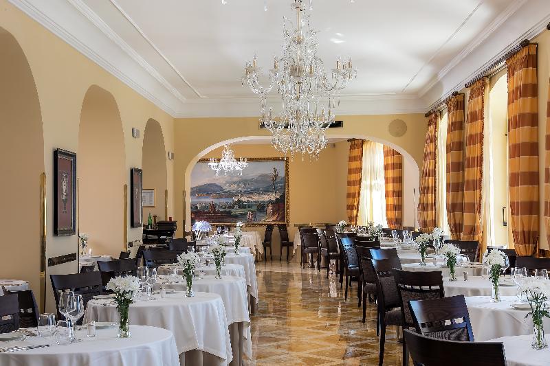 Grand Hotel Due Golfi 산트아구타수이두에골피 외부 사진