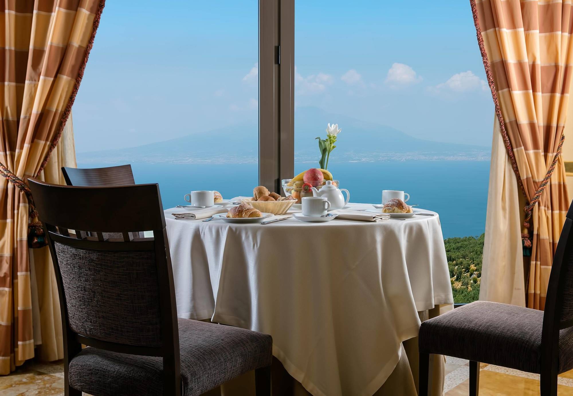 Grand Hotel Due Golfi 산트아구타수이두에골피 외부 사진